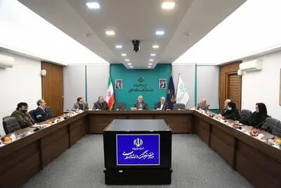 صالحی: همه جهان، ایران را با ادبیات می‌شناسند