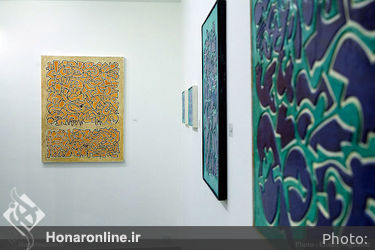 نمایشگاه آثار گارنیک درهاکوپیان در گالری ماه مهر