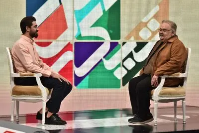 خاطرات 40 سال هنرمندی اکبر عبدی در "چهل‌تیکه"