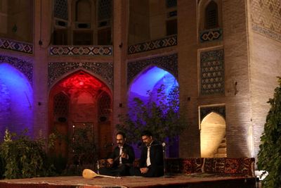 دوبیتی‌خوانی در جشنواره موسیقی نواحی در شب میلاد پیامبر اکرم (ص)