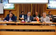 افتتاح اولین گذر فرهنگ و هنر شیراز / سید عباس صالحی: معضل کوچ هنرمندان به تهران ناشی از ضعف اقتصاد فرهنگ و هنر است