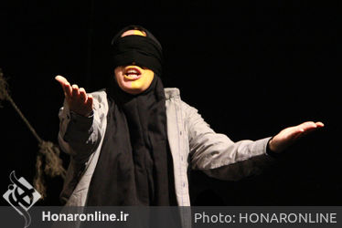 کنسرت - نمایش «دوازده» در تماشاخانه مهرگان