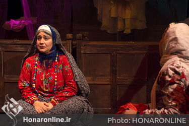 نمایش "زنان بیشه گل" در تالار چهارسو