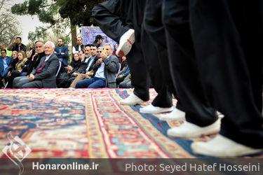 مراسم هفته درختکاری با حضور اصحاب فرهنگ، هنر و رسانه در خانه هنرمندان تهران