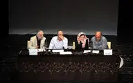 نمایشنامه خوانی 