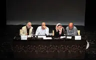 نمایشنامه خوانی 