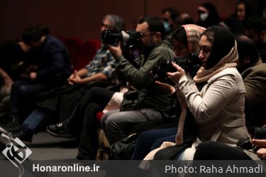 نشست خبری چهل و یکمین جشنواره بین المللی تئاتر فجر