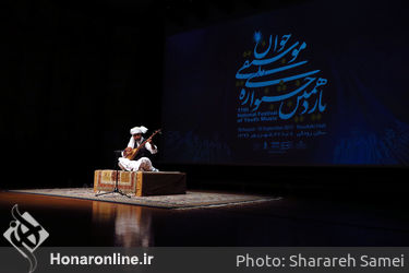 اجراي دوتار در صبح روز سيزدهم جشنواره ملی موسيقي جوان در تالار رودکی