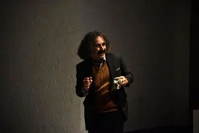 اجرای ویژه عکاسان و خبرنگاران نمایش «پاربرهنه، لخت، قلبی در مشت»