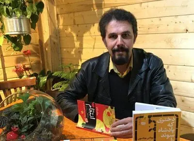 Iranian translator Kayhan Bahmani working on Colin McGinn’s “Shakespeare’s Philosophy”