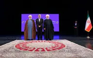 رئیس جمهور: با بهترین زبان و قلم سخن بگوییم / هر آنچه از تاریخ گذشته داریم از کتاب است / برگزیدگان 