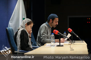 نمایشنامه خوانی "ضمایر" در سی و هفتمین جشنواره بین‌المللی تئاتر فجر