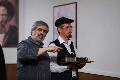 «کتاب قانون» سعید ابوطالب روی آنتن شبکه یک/سالار عقیلی برای «کتاب قانون» خواند