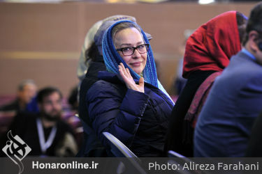 نشست‌ خبری فیلم سینمایی زیر سقف دودی در روز هفتم سی و پنجمین جشنواره فیلم فجر در مرکز همایش های برج میلاد (4)