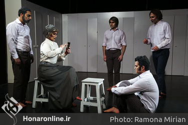 نمایش بازگشت به خانه‎ در سالن ارغنون