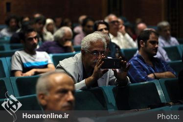 بزرگداشت هوشنگ آزادی ور در تالار استاد شهناز خانه ی هنرمندان