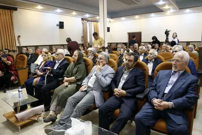 تجلیل از هنرمندان پیشکسوت متولد اردیبهشت ماه و خردادماه 