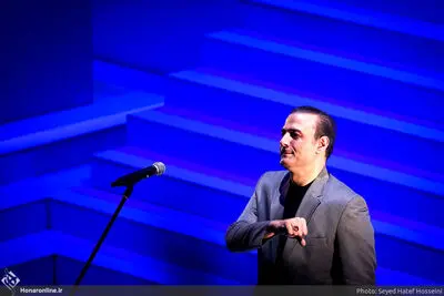 Alireza Ghorbani to Offer online concert at Vahdat Hall
