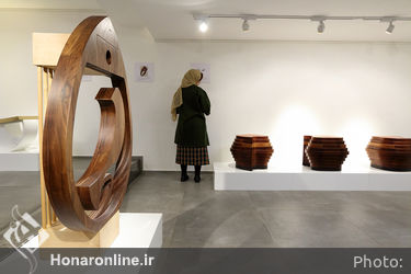 نمایشگاه مجسمه‌های کاربردی ستاره امین الهی در گالری مژده‎