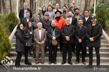 کاشت نهال توسط هنرمندان در فرهنگسرای نیاوران