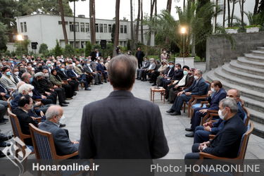 نشست صمیمی رئیس جمهور با هنرمندان و فعالان عرصه فرهنگ و هنر