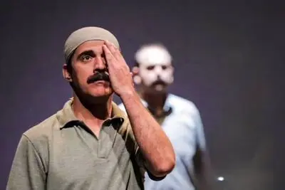 اجرای نمایش «دیکته‌طور» تمدید شد
