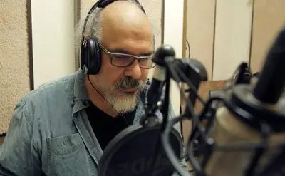 صد داستان ۳؛ انتشار ۳ داستان کوتاه با صدای طوفان مهردادیان