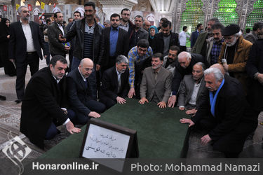 تجدید بیعت وزیر فرهنگ و ارشاد اسلامی به همراه جمعی از معاونان و مدیران این وزارتخانه و اصحاب فرهنگ، هنر، رسانه و با آرمان‌های حضرت امام (ره) 