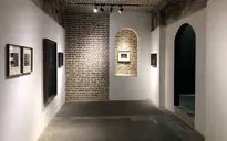 نمایشگاه آثار ژاله اکبری در گالری این‌جا
