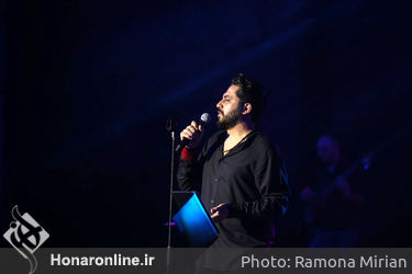 کنسرت روزبه بمانی در برج میلاد