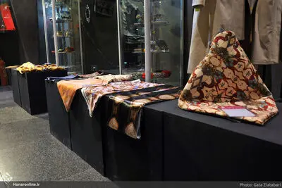 مرور بخش طراحی پارچه در دهمین جشنواره مد و لباس فجر | لزوم بررسی چرایی انگشت‌شماری آثار در یکی از قطب‌های نساجی جهان