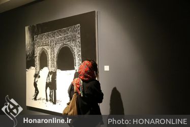 نمایشگاه آثار زاها و داوود بیات با عنوان «منظومه‌ی خسوف»  در گالری دیهیم 