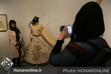 نمایشگاه نقاشی‌های نرگس موسوی در طراحان آزاد