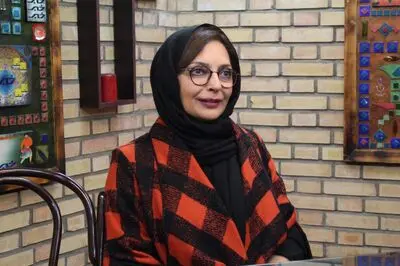بیتا منصوری: تصویر خوبی از سینمای ایران در آینده ندارم / اکران آنلاین کمک می‌کند مردم سینما را فراموش نکنند