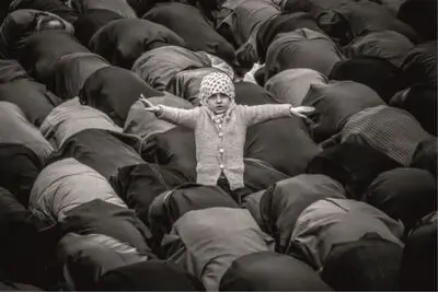 Photographer Ahmad Khatiri honored at Italian competition