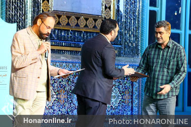 تقدیر از راویان و محققان تاریخ شفاهی برتر در هشتمین دوره هفته هنر انقلاب