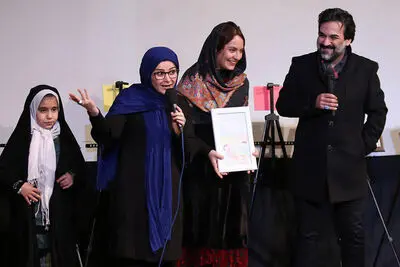 وقتی چهره‌ها برای کودکان کار گرد هم می‌آیند / از مهناز افشار و یغما گلرویی تا یاس و خشایار اعتمادی
