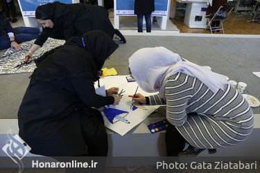 برپایی مسابقه زنده طراحی لباس اجتماع بانوان در تالار وحدت