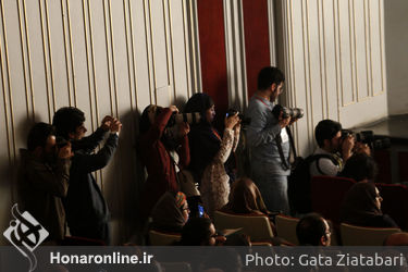سنتور نوازی اردوان کامکار در سی و سومین جشنواره بین اللمللی موسیقی فجر