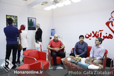 غرفه هنرآنلاین در هفتمین روز بیست و سومین نمایشگاه مطبوعات