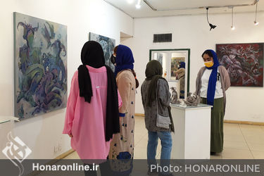 نمایشگاه آثار رابعه نیوشا در گالری هفت‌ثمر