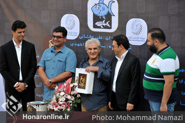 تقدیر از مهدی هاشمی بازیگر فیلم کوسه 