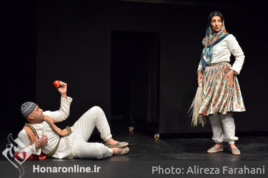 نمایش "چل گیس"در تالار چهارسو تئاتر شهر