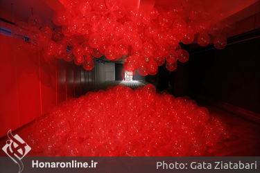 چیدمان دهمین جشنواره بین المللی هنرهای تجسمی فجر