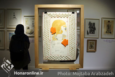 نمایشگاه آثار بیژن صفاری با همکاری هنرمندان معاصر در  گالری وی