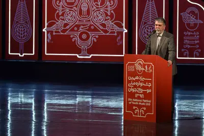وزیر ارشاد: ارتباط میان‌ نسل‌ها را محدود به یک جشنواره نخواهیم کرد / سیزدهمین جشنواره ملی موسیقی جوان در خط پایان