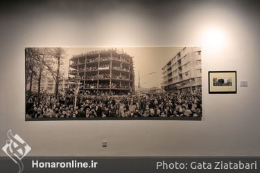 نمایشگاه عکس‌های «قربان خلیلی» از دوران انقلاب در موزه هنرهای معاصر