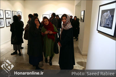 نمایشگاه  طراحی‌های رضا لواسانی در گالری اثر