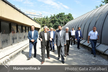 بازدید معاون امور هنری از روند بهسازی موزه هنرهای معاصر تهران