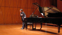 پایان جشنواره موسیقی کلاسیک تا معاصر با اجرای نوازنده اتریشی / مسعود کیمیایی به تالار رودکی رفت